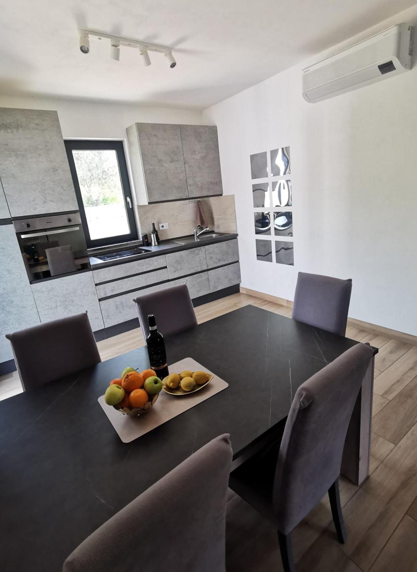 Casa Marta 11 Villa Garlenda Kültér fotó